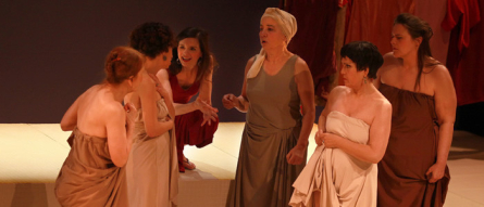 A mon âge je me cache encore pour fumer 1