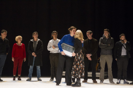 El Mercat de les Flors lliura un diploma a la finalista Paloma Muñoz