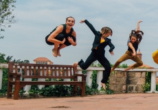 Noticia DID. Alumnes del Conservatori Professional de Dansa, graduats el curs 2017-2018. Fotografia: Mariona Olmos