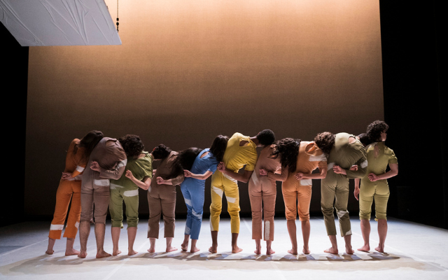 Imatge de Jordi Vidal de l'espectacle "No sé" dirigit per Andrés Corchero amb alumnat de 3 interpretació curs 21-22