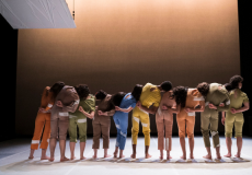 Imatge de Jordi Vidal de l'espectacle "No sé" dirigit per Andrés Corchero amb alumnat de 3 interpretació curs 21-22