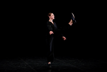 La graduada del CSD Almudena Pardo interpreta Bach. Fotografia: Pau Fabregat