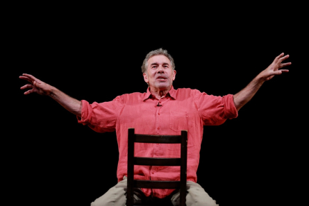 L'actor Lluís Soler en un moment de la seva interpretació. Fotografia: Pau Fabregat