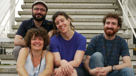 Els autors de la instal·lació premiats: Xesca Salvà, Pau Masaló, Laura Clos "Closca" i Marc Villanueva