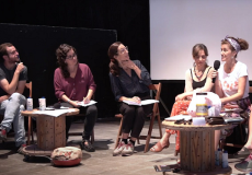 Un dels moments d'una sessió anterior de la Comunitat d'Aprenentatge IT Acció Social i Comunitària