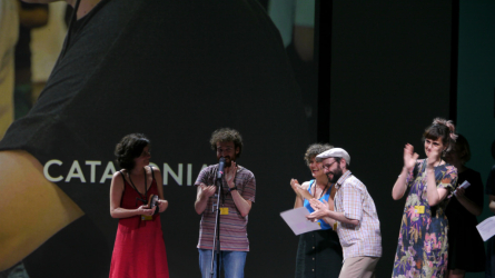 Els graduats premiats Xesca Salvà, Marc Villanueva i Pau Masaló, tots de l’Escola Superior d’Art Dramàtic (ESAD)