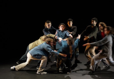 Imatge de la práctica 3 d'alumnes d'interpretació a càrrec del professor Stephan Levy. Autor: Gerónimo Flores