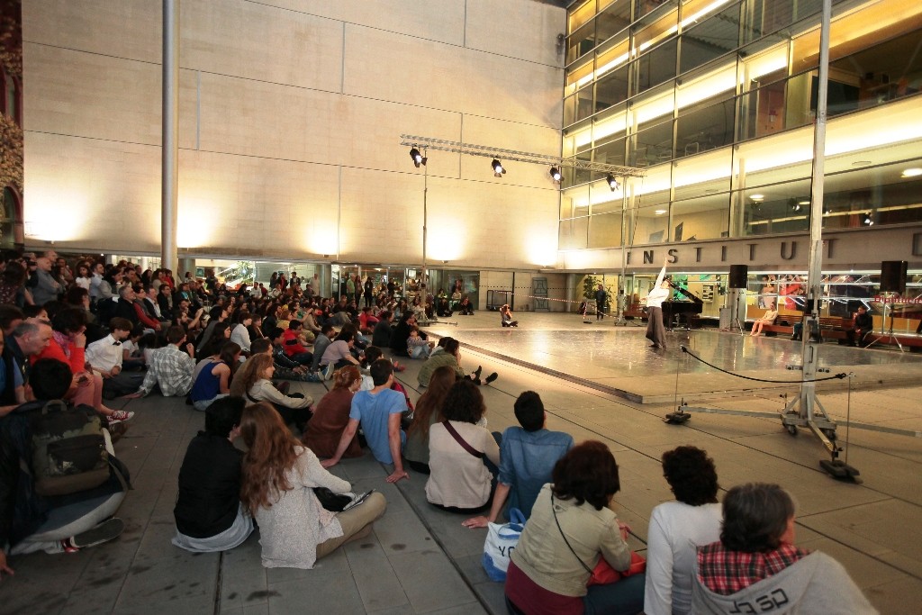 Solos it dansa 6 la nit dels museus 2014 foto jordi parra