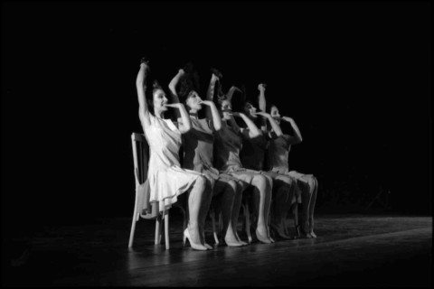 Espai absurd d'un somni foll. ©Pau Barceló. MAE. Institut del Teatre.