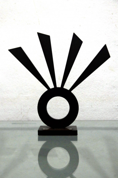 ZIRKOLIKA, trofeu_baixa.jpeg